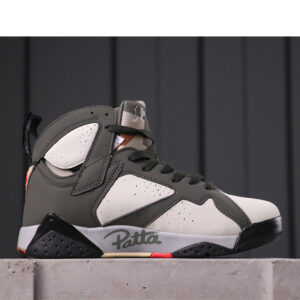 Patta x Air Jordan 7 Retro 'Icicle'